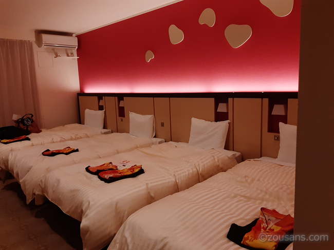 三井ガーデンホテルプラナ東京ベイ（子連れディズニーのおすすめ格安ホテル）の部屋（４ベッド）